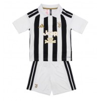 Fotbalové Dres Juventus Gleison Bremer #3 Dětské Domácí 2026-27 Krátký Rukáv (+ trenýrky)